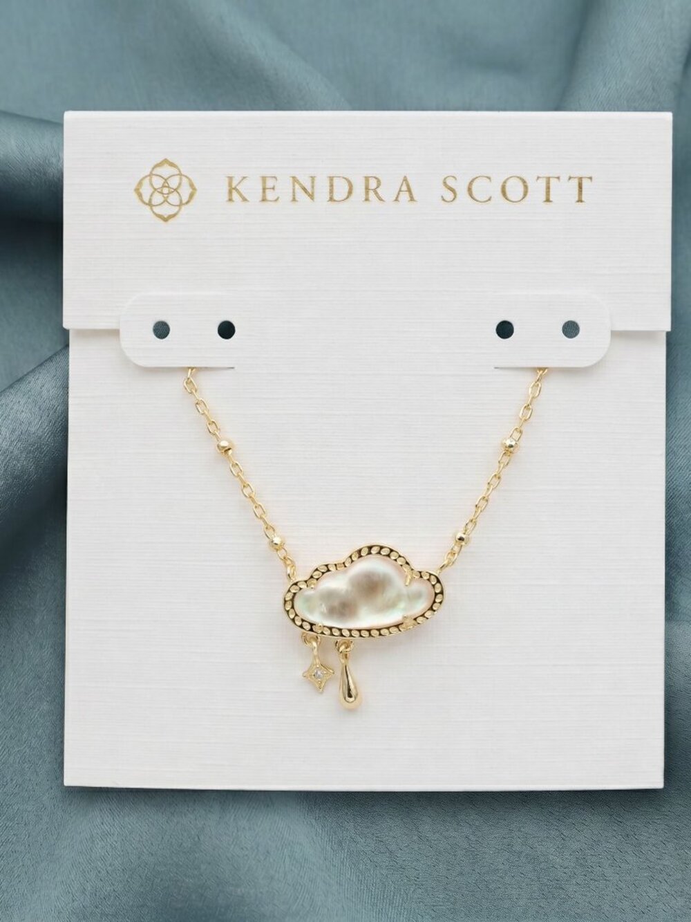 Kendra Scott Celeste Cloud Gold Matte Dichroic Glass Necklace NEW Perfect condit